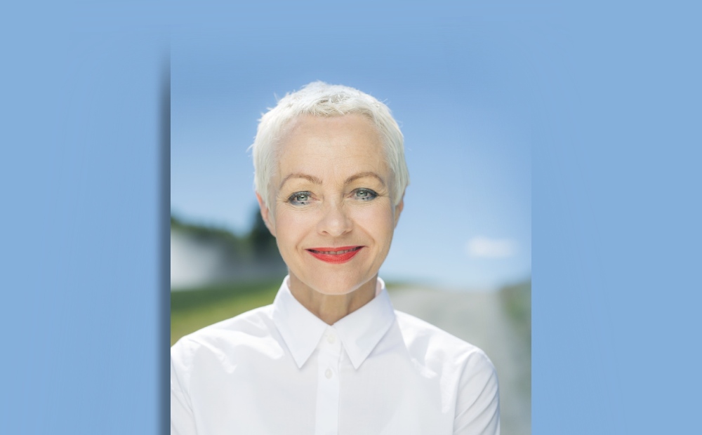 #lesetipsfraenforfatter: Hva leser Mona Høvring?