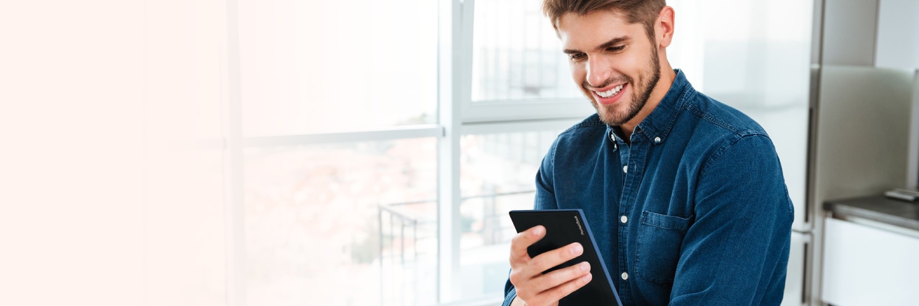 PocketBook Verse Pro: nyeste teknologi for e-lesere i en kompakt kropp